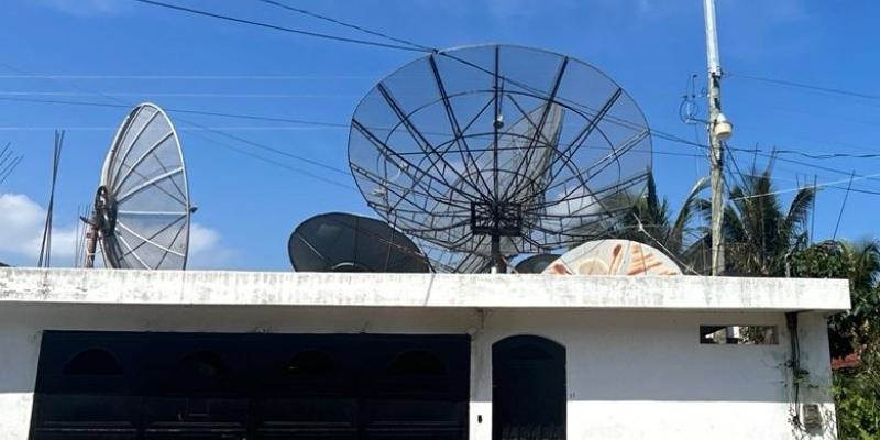 Detrás de la señal: UNCOSU, la unidad que garantiza televisión legal y de calidad en Guatemala