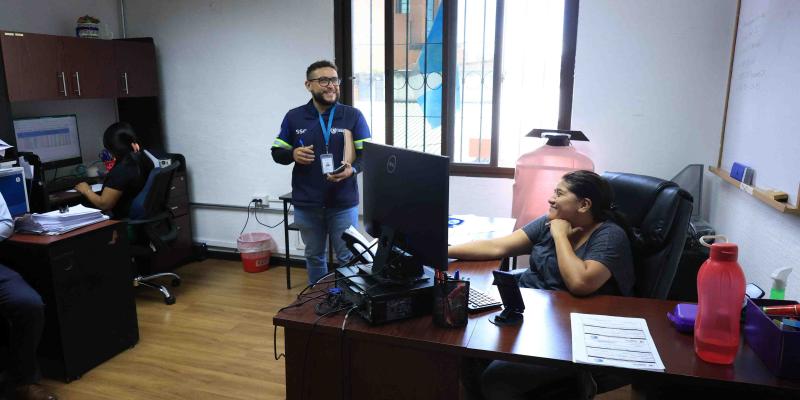 DGT coordina con Ministerio de Trabajo evaluación para mejorar condiciones laborales