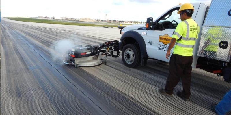 La implementación de esta nueva tecnología refuerza nuestro compromiso con la seguridad operacional y el mantenimiento preventivo del aeropuerto. 
