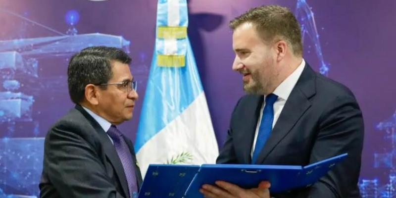 El Estado de Guatemala recibe la misión oficial del Servicio de Guardacostas de los Estados Unidos de América