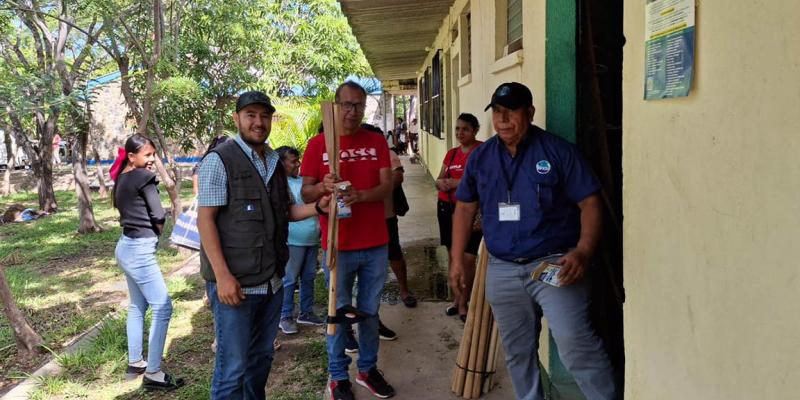 En Jutiapa dotan de herramientas, semillas y capacitación a agricultores