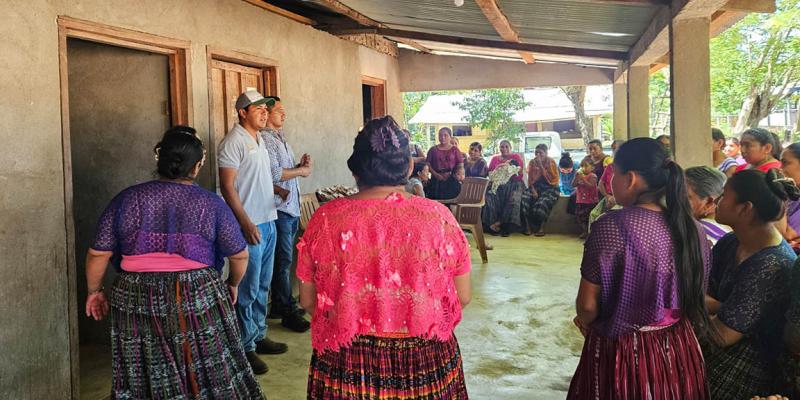 Fortalecen seguridad alimentaria en San Francisco, Petén