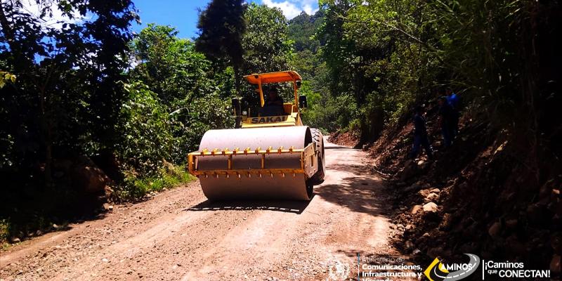 Caminos avanza con el mejoramiento de la ruta CR-CHM-49 en San Martín Jilotepeque