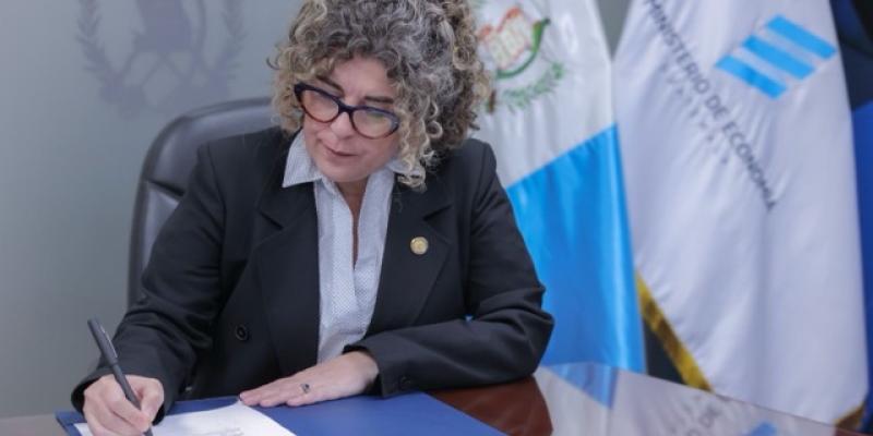 Para las empresas, esto significa contratos comerciales más ágiles entre Guatemala y Costa Rica.