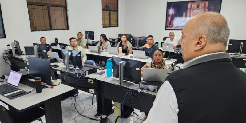 El primer curso permitirá que los participantes desarrollen competencias para apoyar al equipo de Certificación Técnica de una Autoridad Aeronáutica Nacional 