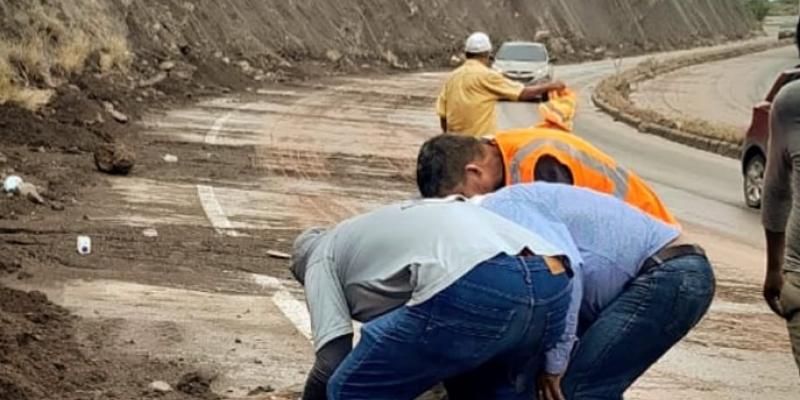  Caminos atiende emergencia vial en la CA-09 Norte