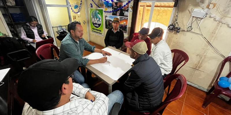 Capacitación acerca de gusano barrenador fortalece la sanidad pecuaria en Tejutla