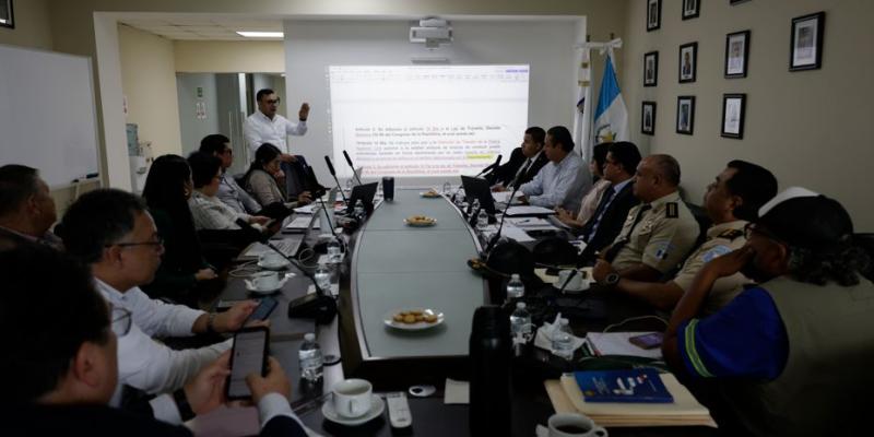Propuesta final de reforma a la Ley de Tránsito busca modernizar la regulación del transporte en Guatemala