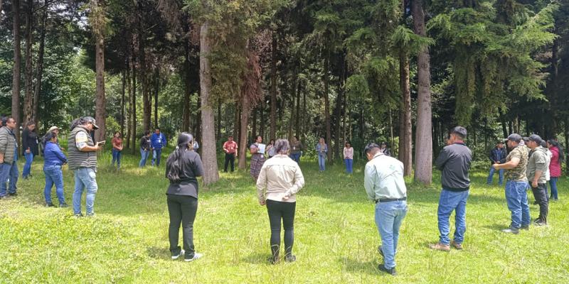 Extensionistas capacitados en temas financieros y de participación social