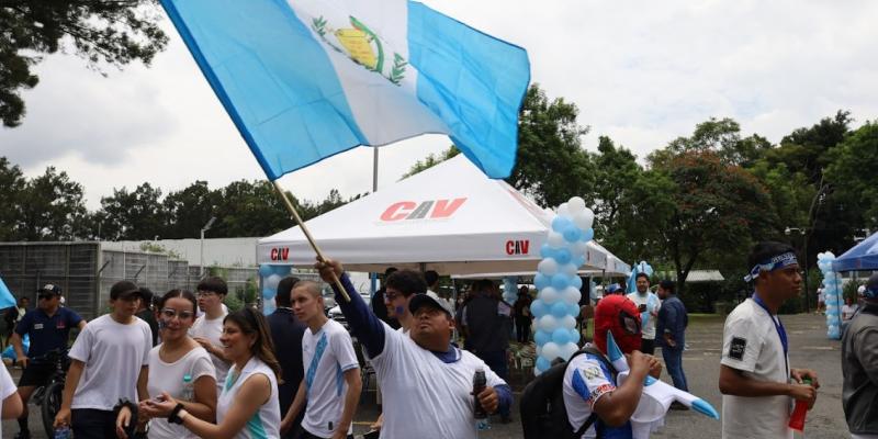 204 años, ¡tu nombre inmortal! Algarabía y compromiso desde el CIV