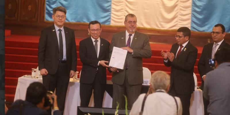 Guatemala recibe Plan Maestro de Movilidad y Estudio de Factibilidad para mitigar congestión vehicular en el área metropolitana