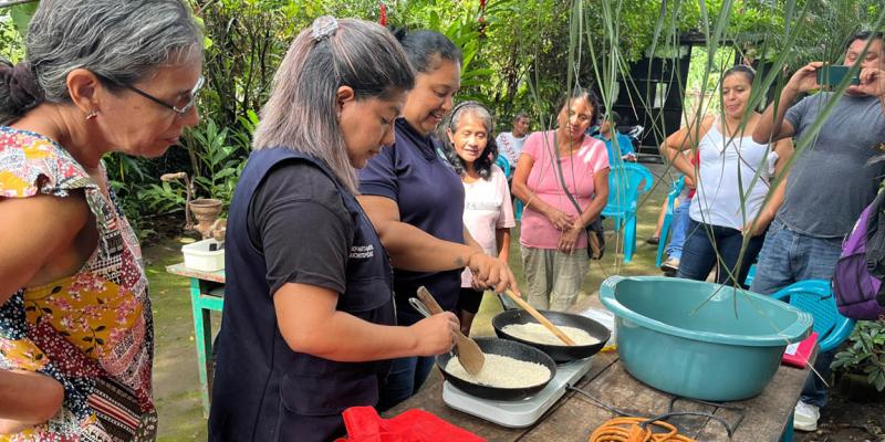 Impulsan producción avícola en Mazatenango