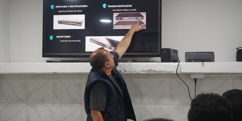 UNCOSU capacita a su equipo jurídico en aspectos técnicos de la televisión análoga y digital