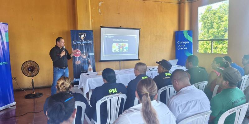 La Dirección General de Protección y Seguridad Vial -PROVIAL- continúa fortaleciendo la educación vial en Escuintla