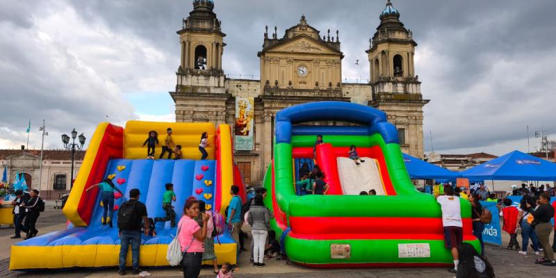 Pintacaritas, inflables y dinámicas