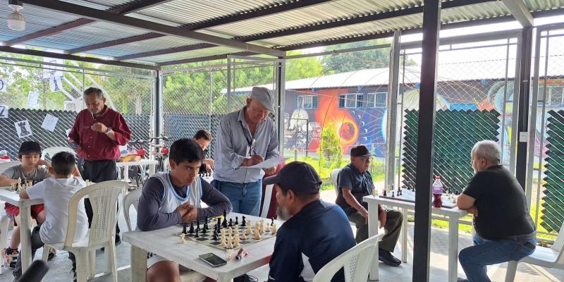 Torneo de Ajedrez “Fiestas Patrias”