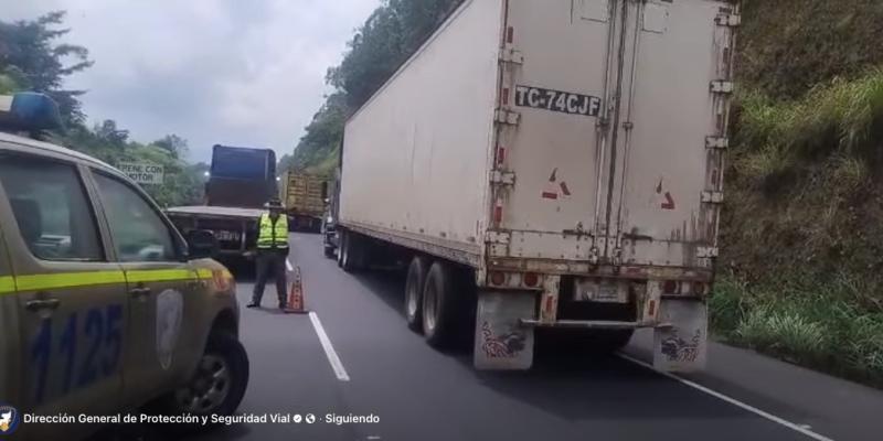 Provial brinda asistencia por accidente en el km 48 de la ruta al Pacífico