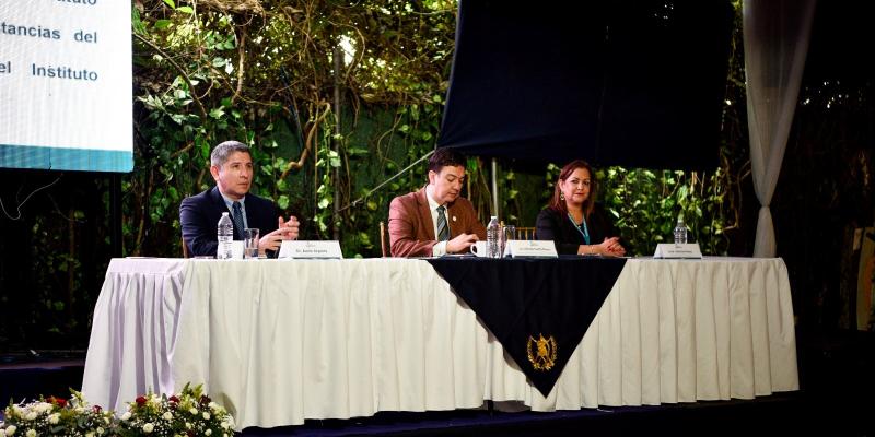 Actualización Reglamentos de Extranjería