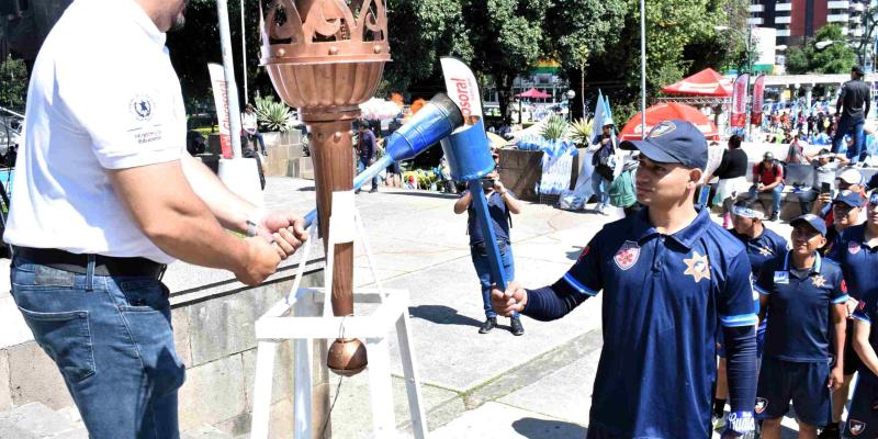 La antorcha de la Independencia: orgullo que también cuida vidas y nuestro entorno