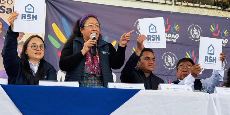 En 2023, 712 familias recibían el Bono Social en esta localidad. Hoy, el número asciende a 4,377 familias beneficiadas, lo que representa 3,665 hogares más que ahora cuentan con el respaldo del Estado. 