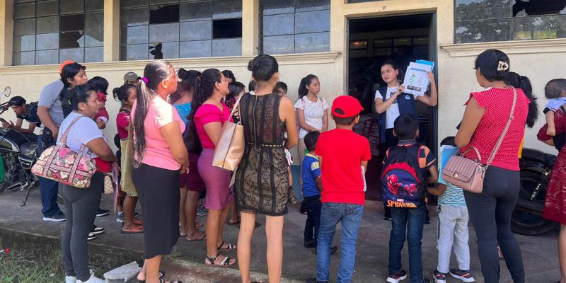 Capacitan a madres para mejorar la alimentación infantil en Suchitepéquez