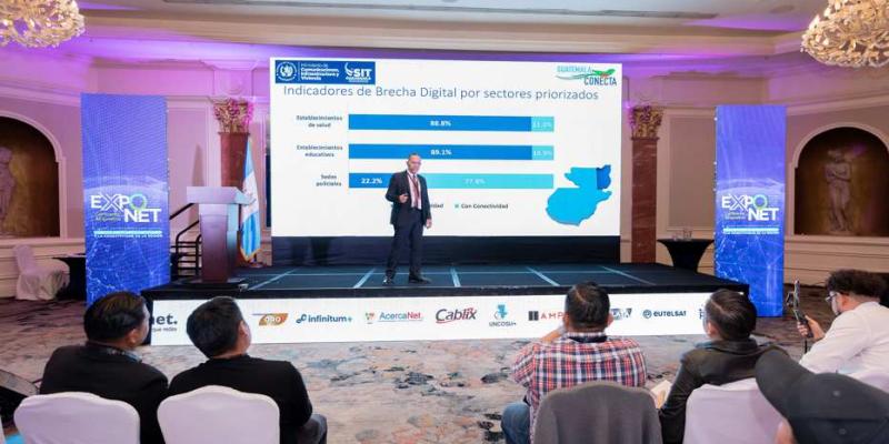 SIT y UNCOSU impulsan la transformación digital de Guatemala durante la clausura de EXPONET 2025 y el foro Américas Accesible