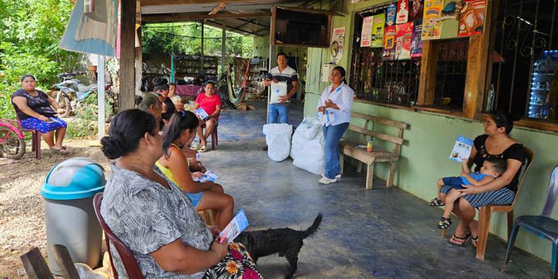 Entrega de semillas impulsa la agricultura en Nueva Concepción, Petén