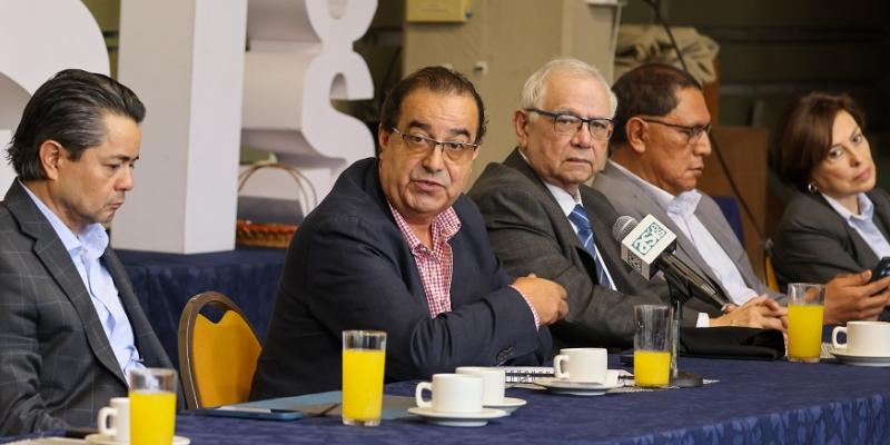 Ministerio de Finanzas promueve diálogo sobre Presupuesto 2026