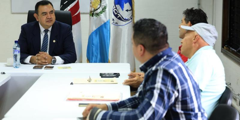 DGT socializa la normativa del Sistema Limitador de Velocidad para garantizar un transporte seguro y regulado