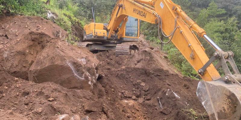 La Dirección General de Caminos avanza en 4.20 kilómetros de la ruta alterna a Santa María de Jesús