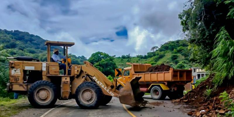 Más de 12 emergencias atendidas por Caminos durante octubre