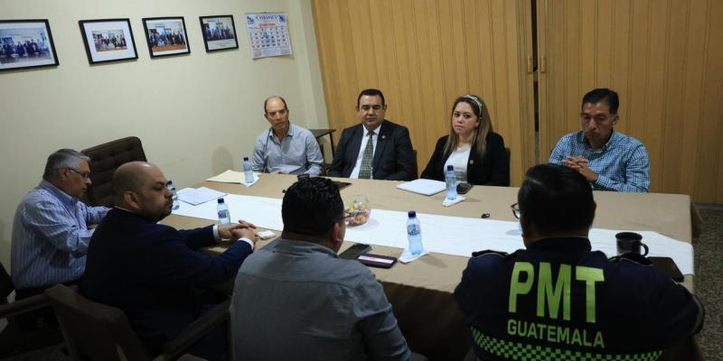 DGT y GRETEXPA refuerzan coordinación con la PMT para garantizar legalidad y seguridad en transporte extraurbano