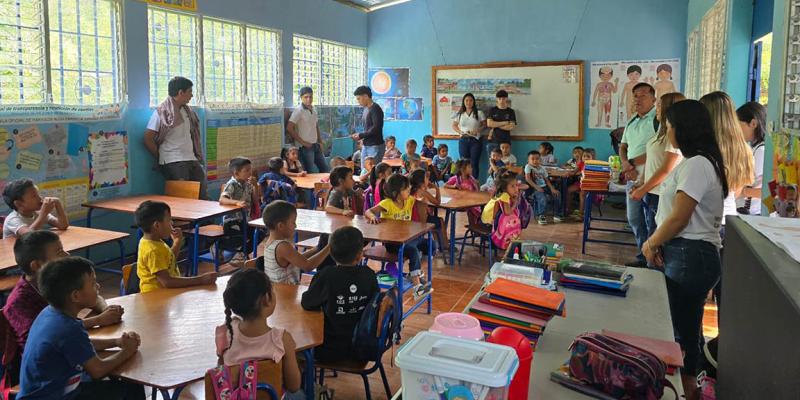 Realizan actividades que benefician a escolares de Zacapa