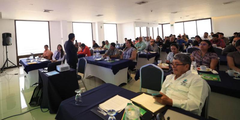 Refuerzan capacidades técnicas en manejo seguro de plaguicidas