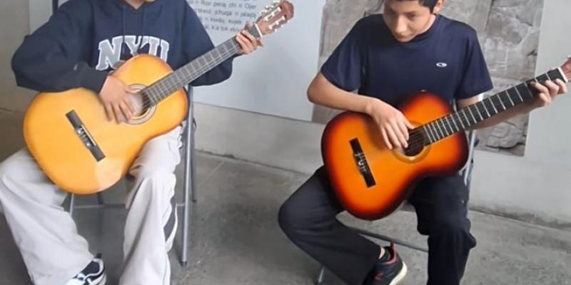 Clases de guitarra gratuitas