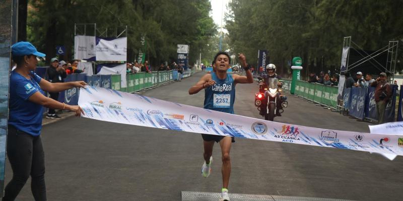 Williams Julajuj fue el mejor en su categoría este domingo. 