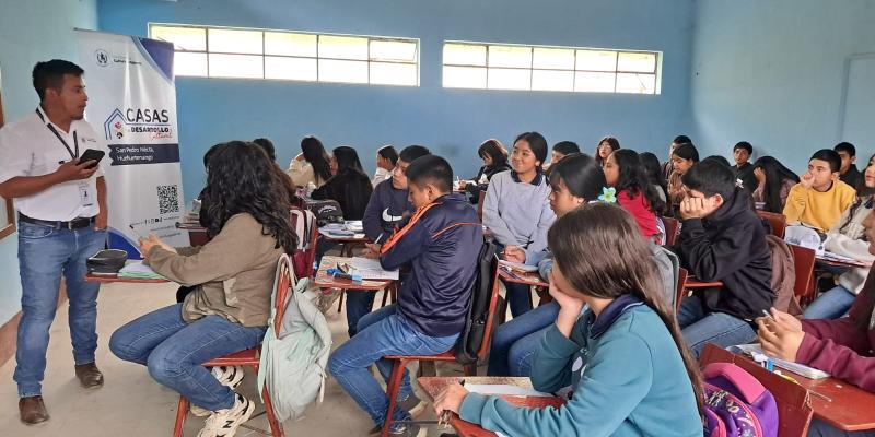 Conferencia en San Pedro Necta promueve la reflexión cultural