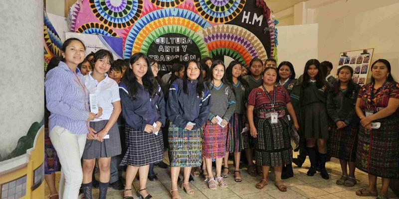 50 jóvenes Kaqchikel preservan sitios sagrados