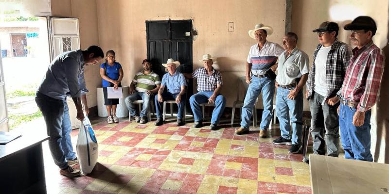 Capacitación a ganaderos de Jalapa fortalece producción