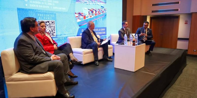 Modernizar los puertos, clave para impulsar el desarrollo logístico y económico del país