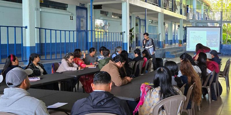 En San Raymundo fortalecen conocimientos de bienestar animal