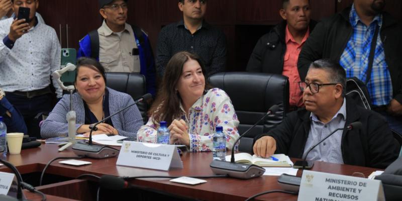 La ministra Grazioso acudió a una mesa técnica sobre avance de proyectos de Consejos de Desarrollo. 