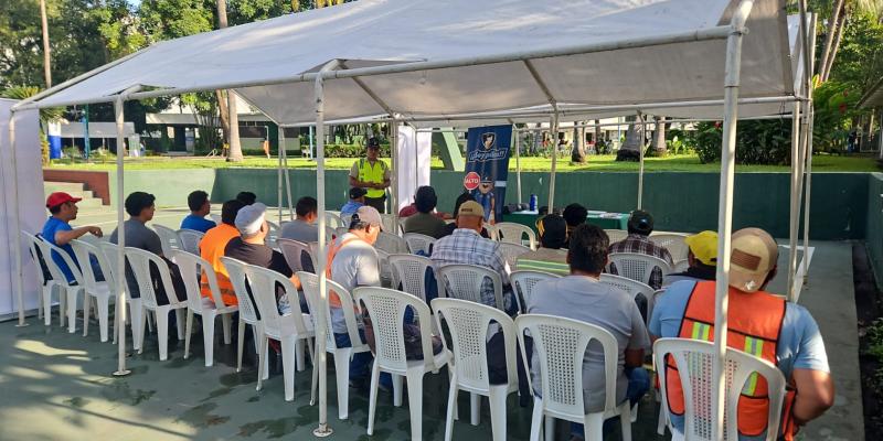 Provial fortalece su misión de educar y prevenir en seguridad vial con capacitación en el Ingenio Santa Ana