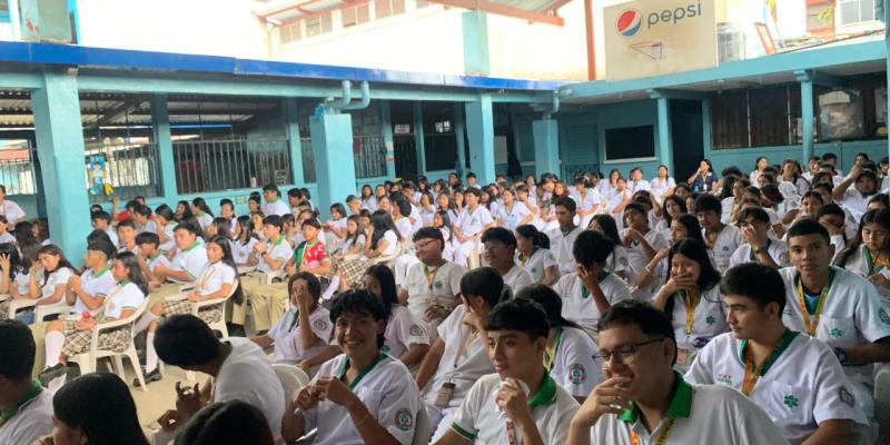 Conversatorio promueve la valoración de las danzas ancestrales