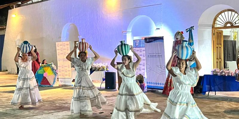 Festival de Danzas Tradicionales 