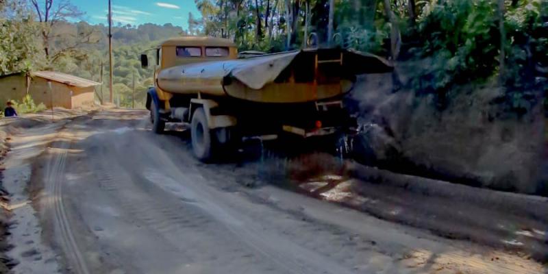 Más de 6 mil beneficiados en San Juan Sacatepéquez con trabajo de Caminos 