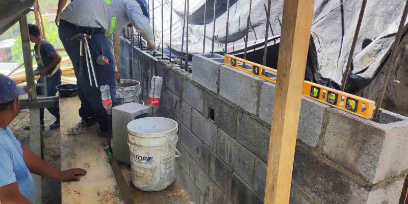 Miles de familias avanzan hacia viviendas más seguras: UDEVIPO fortalece obras y certeza jurídica en asentamientos vulnerables