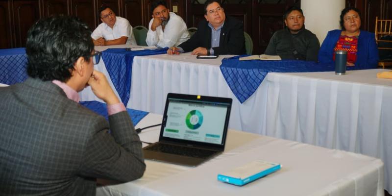 CIV y DGT trabajan en la transformación del sistema de transporte terrestre en Guatemala