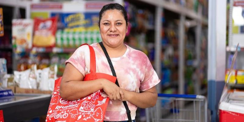 El Programa Bolsa Social que el Gobierno de Guatemala impulsa desde el Ministerio de Desarrollo Social (MIDES), ha fortalecido su presencia, este 2025, en el departamento de Guatemala, aumentando en 100% el número de beneficiarios.