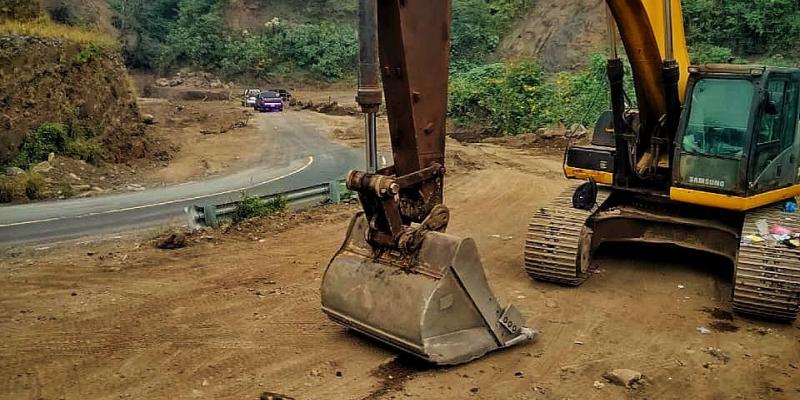 Recuperación vial: remueven más de 400 camiones de tierra y escombros 